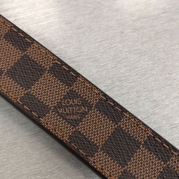 Louis Vuitton Brown Checkered Belt with Gold Buckle - Picture 4 of 9